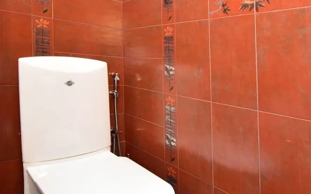 North Ave. apartment by Luxe Group HH777