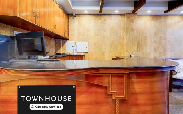 OYO 094 Bussy St Prakasam Residency