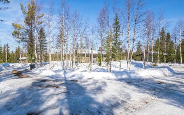 Holiday Home Mustalampi 5 satakieli