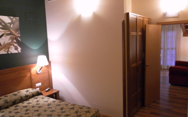 Hotel Milagros Rio Riaza