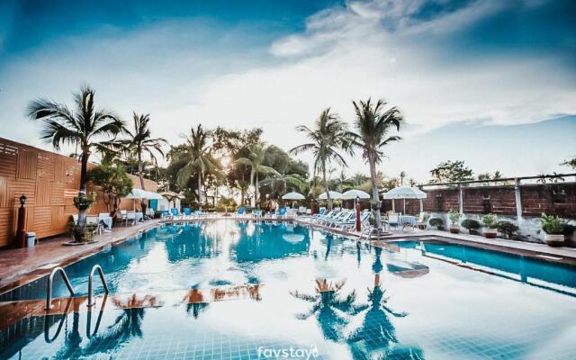 Twin Palms Suites and Residence Pattaya