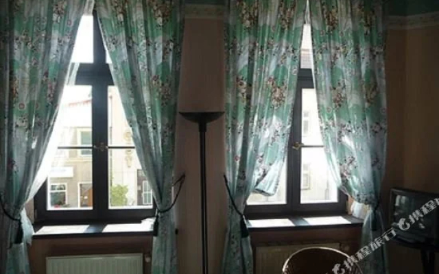 Hotel-Sternthaler /Rathauseck