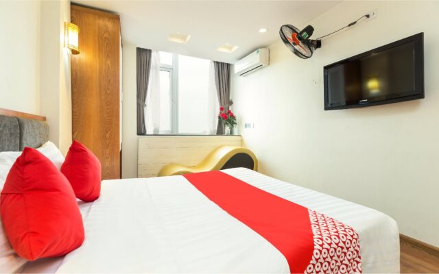 OYO 703 Hoang Gia Hotel