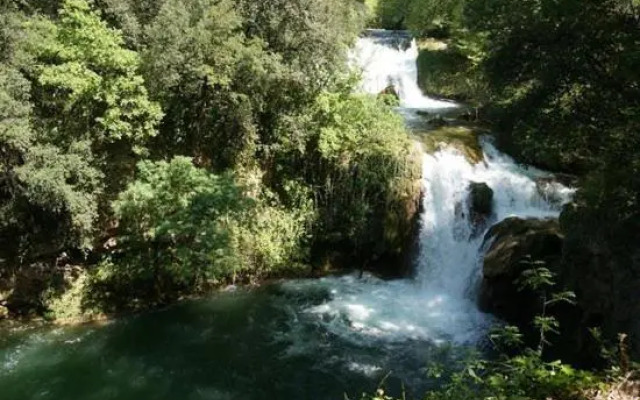 Petite Maison avec jardin et parking