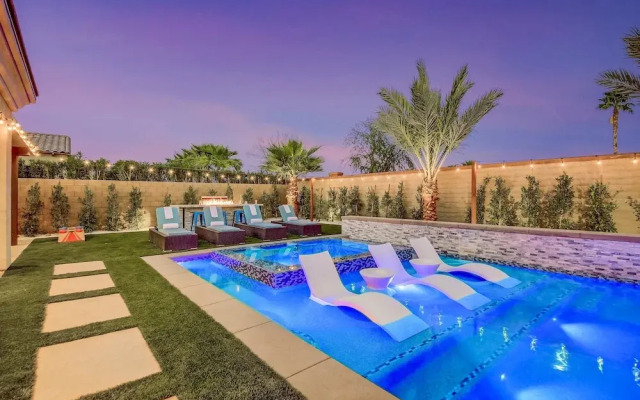 Wanderlust: Pool/spa, Waterslide, Firepit, Game Rm