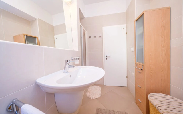 Apartment Bačvice Split