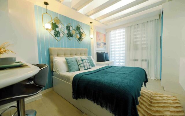 Ethan's Crib at Azure North