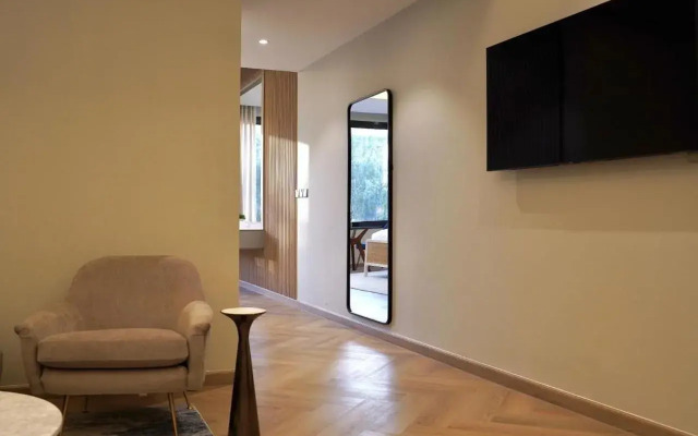 Pilo Serviced Apartments