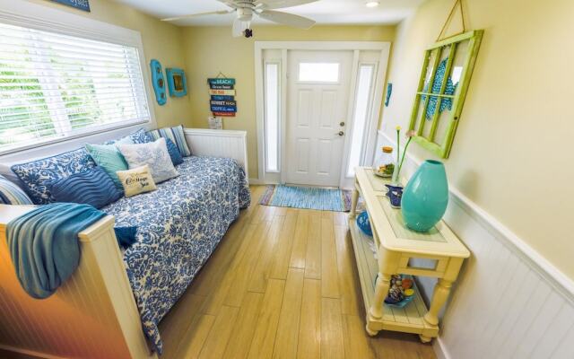 Blue Oasis Apartment 2