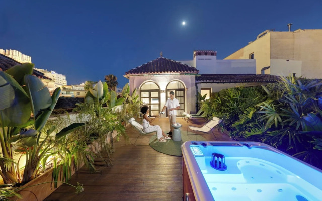 Coeo Fresca Roof Garden Signature Apartments