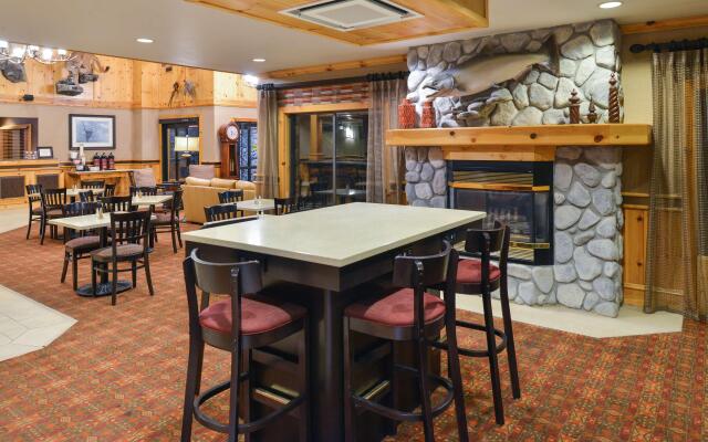 Best Western Plus Olympic Inn