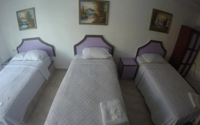 Hotel BackPacker Inn