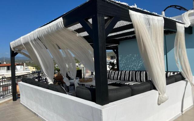 Magical Seaside Town Boutique Apts 2