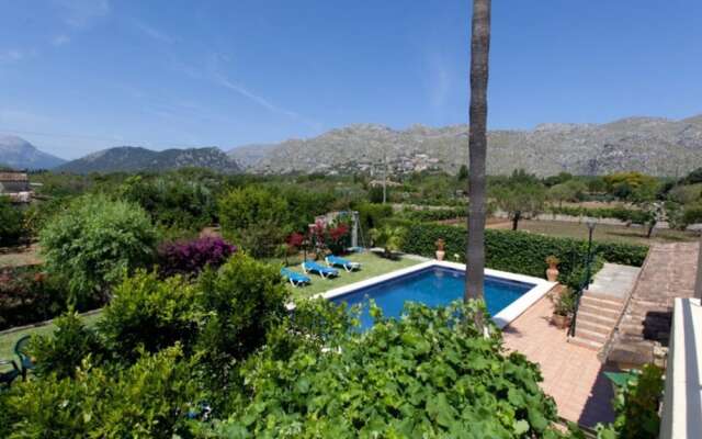 Villa - 4 Bedrooms with Pool and WiFi - 103167