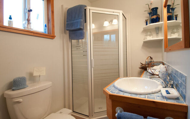 A Guesthouse on Bayview