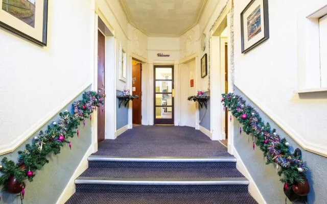 Lost Guest House - Aberdeen