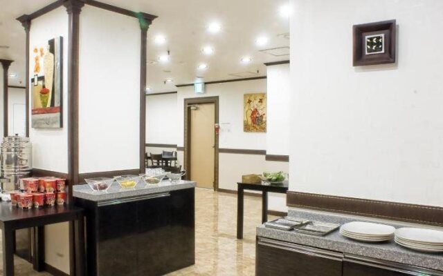 JbIS hotel