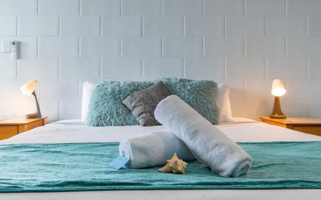Airlie Sun & Sand Accommodation Studio 1