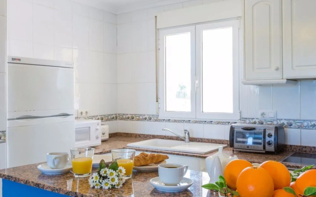 Apartamentos La Giralda