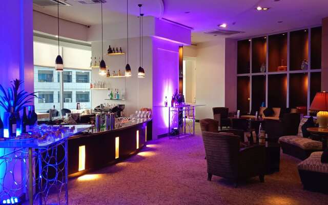 Discovery Suites