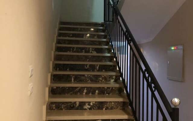 Royal Home Villa Apartment