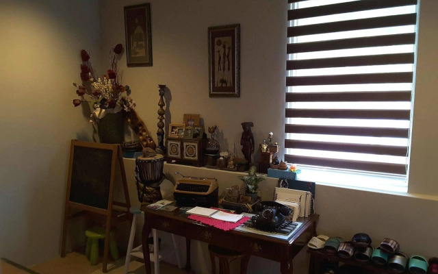 86 Guest House