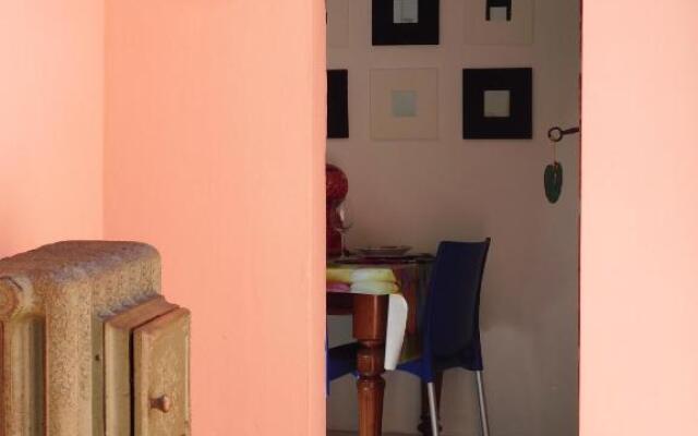 Appartamento con piscina immersa nel verde