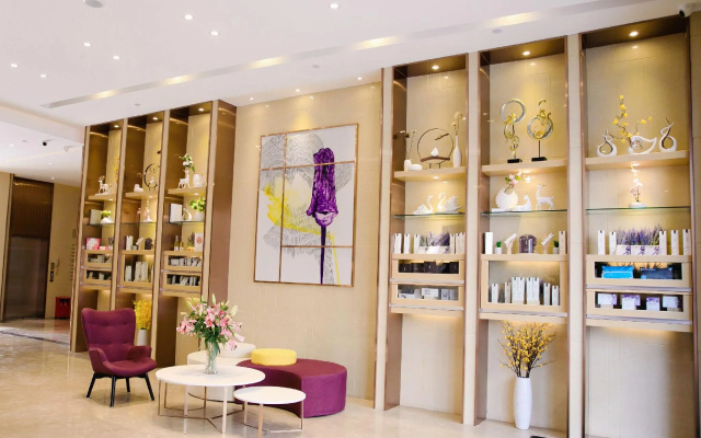 Lavande Hotels (Guangzhou Baiyun Yongtai Metro Station AnhuaHui) – Lobby – Guangzhou