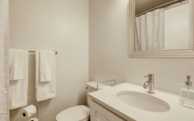 2BR in Five Points Denver House