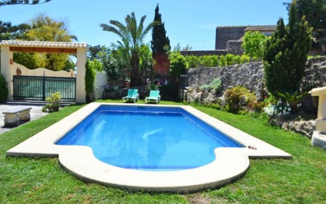 Villa - 3 Bedrooms with Pool - 104988