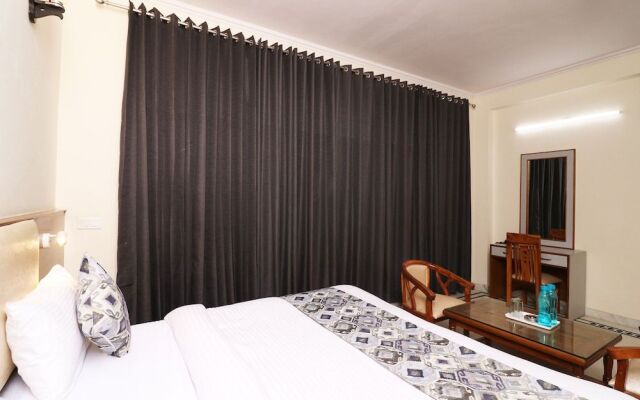 Hotel Vizima Crossroard 45