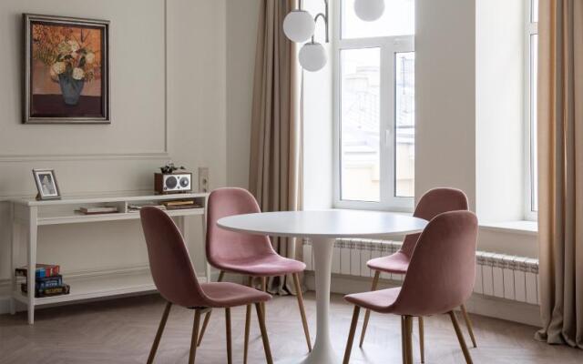 APARTURA (АПАРТУРА) на улице Марата 12