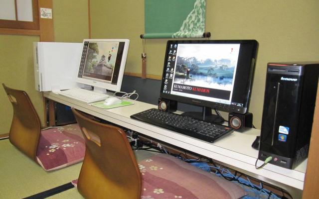Dyeing and Hostel NAKASHIMAYA - Caters to Women