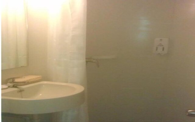 GreenTree Inn Wuxi Zhongqiao Hotel