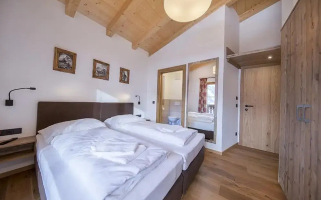 Affluent Chalet in Neukirchen near Wildkogel Ski Arena