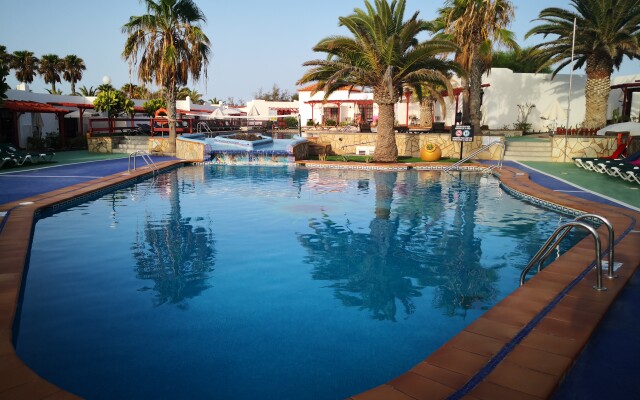 Castillo Beach Club35610