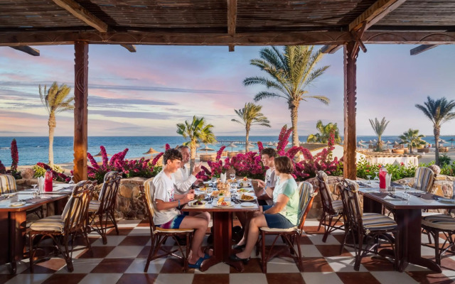Wadi Lahmy Azur Resort