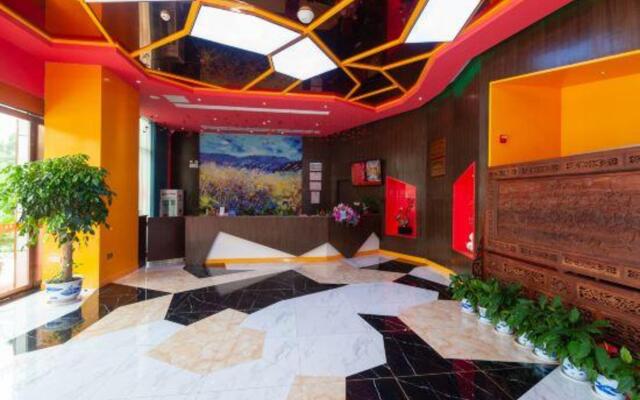 Hongtai Juyuan Theme Fashion Hotel