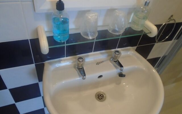 Cherwood Guesthouse