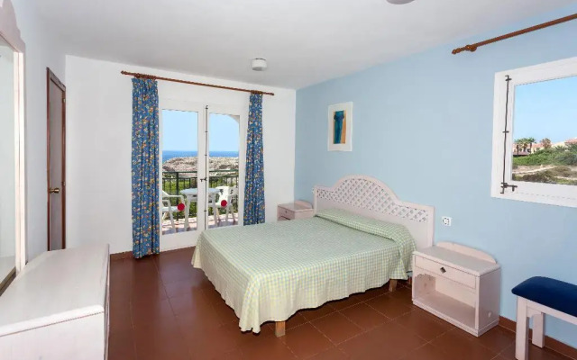 Oasis Park Apartamentos