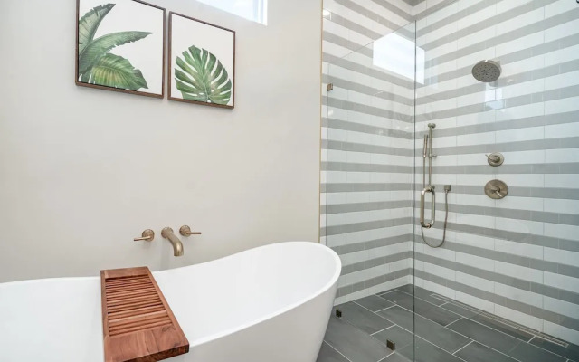 Trinity Beats-private Rooftop Deck-east Nashville