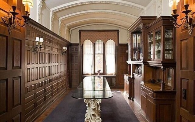 The Inn at Centre Park