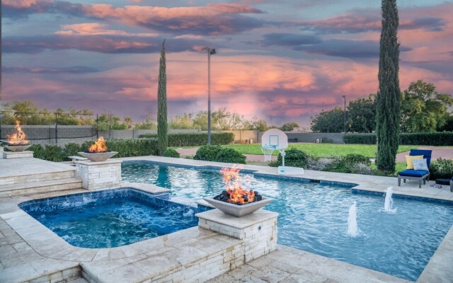 104th Mesa 5 Bedroom Home by RedAwning