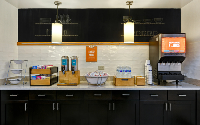 Hampton Inn & Suites Clearwater/St. Petersburg-Ulmerton Road, FL