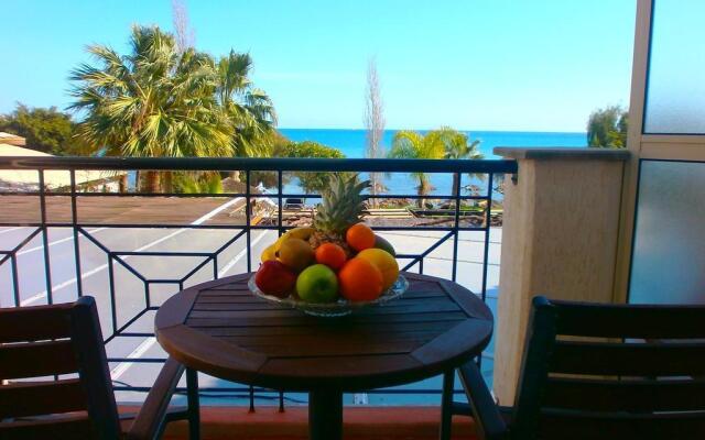 Andreas & Melani Beach