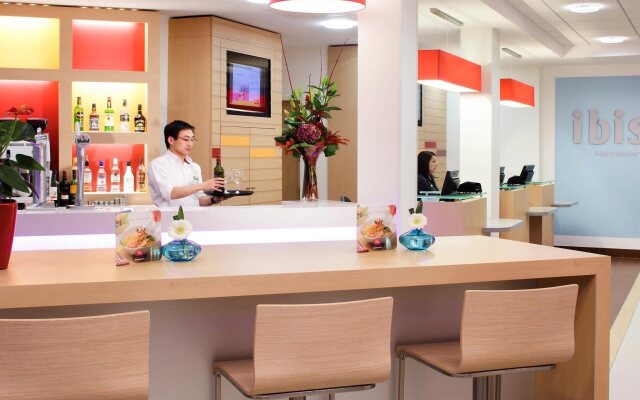 ibis Manchester Centre 96 Portland Street