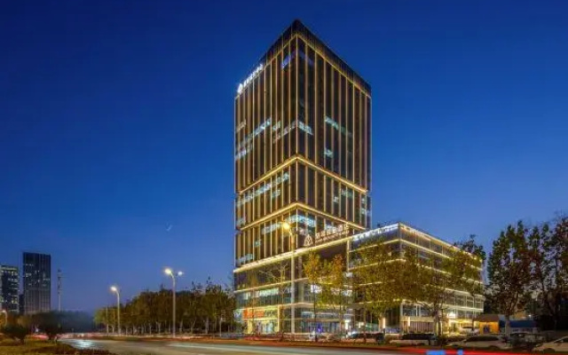 James Joyce ELITE Hotel (Shangqiu Wanda Plaza Jianye Headquarters Port)