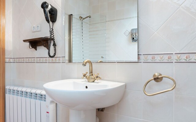 Elegant Apartment in Sierra de Gúdar With Fireplace