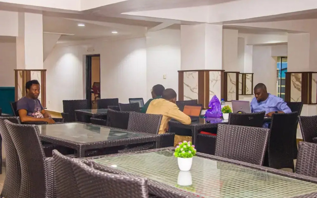 Responsible Leaders Hotel