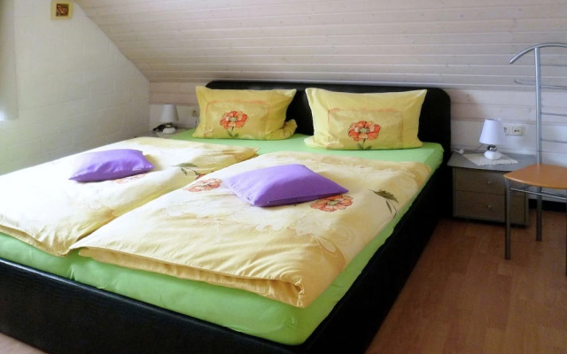 Modern Apartment in Ludersfeld Lower Saxony near Forest